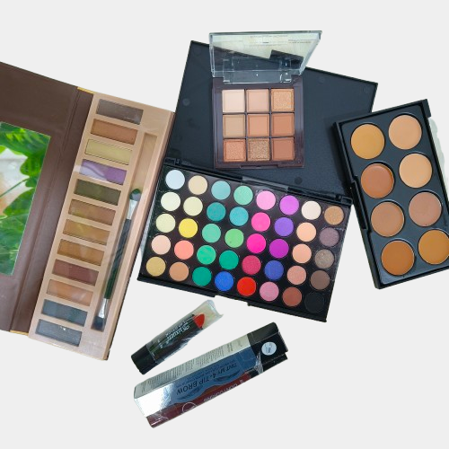 Make Up & Accessories